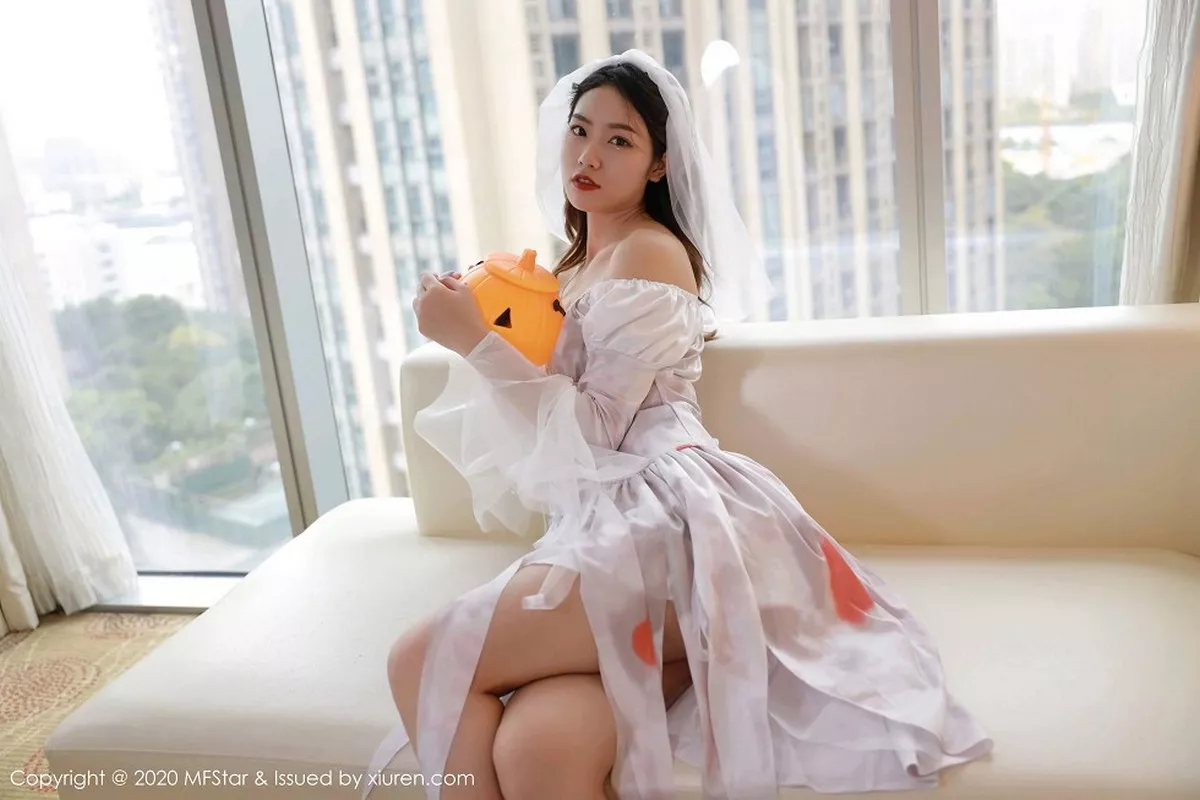 方子萱写真